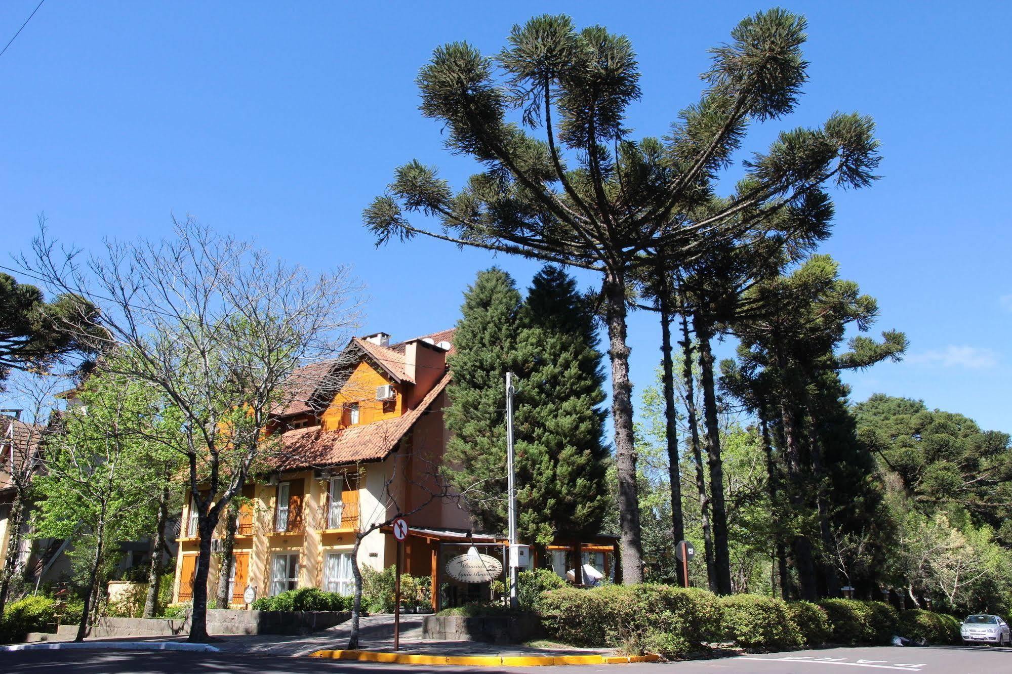 Pousada Águia Branca Gramado Exterior foto
